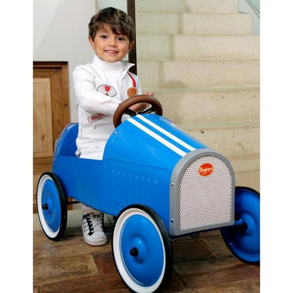 Helpful Tips When Buying A Steel Toy Pedal Car