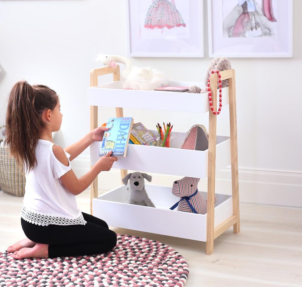 10 Tips for Keeping the Playroom Tidy