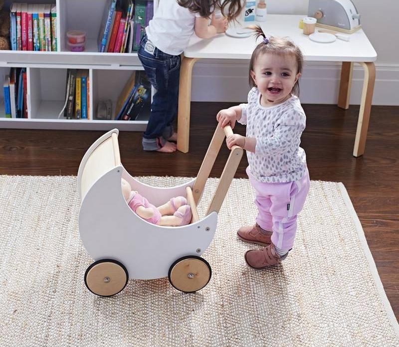 9 Ways to Encourage Unstructured Play in ‘Bored’ Kids