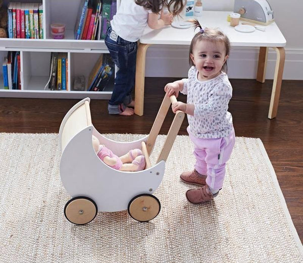 9 Ways to Encourage Unstructured Play in ‘Bored’ Kids