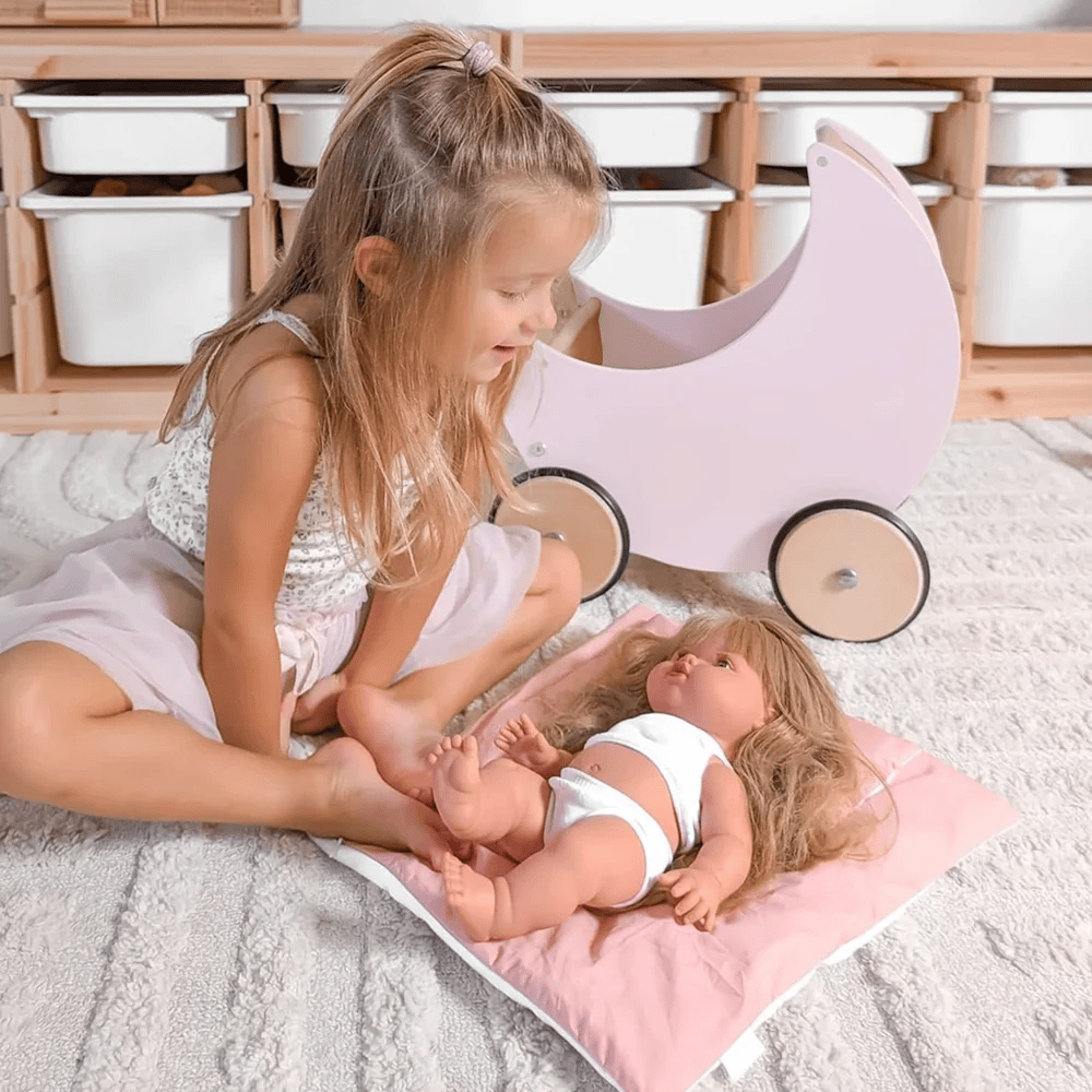 Moon Pram with Daisy Doll Bedding Bundle
