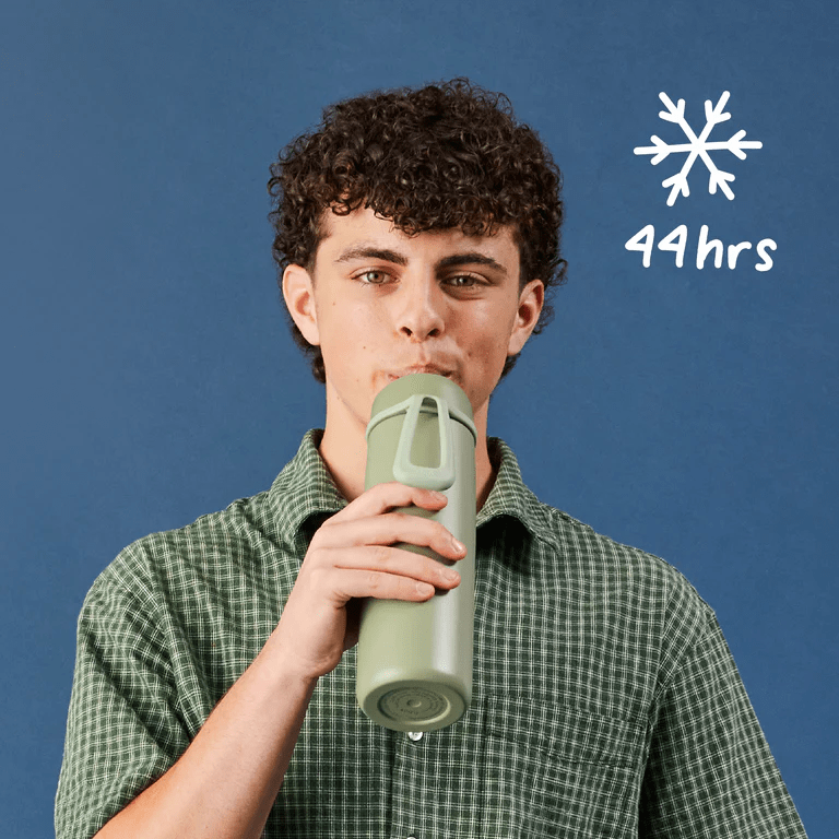 b.box 690mL Insulated Flip Top Bottle