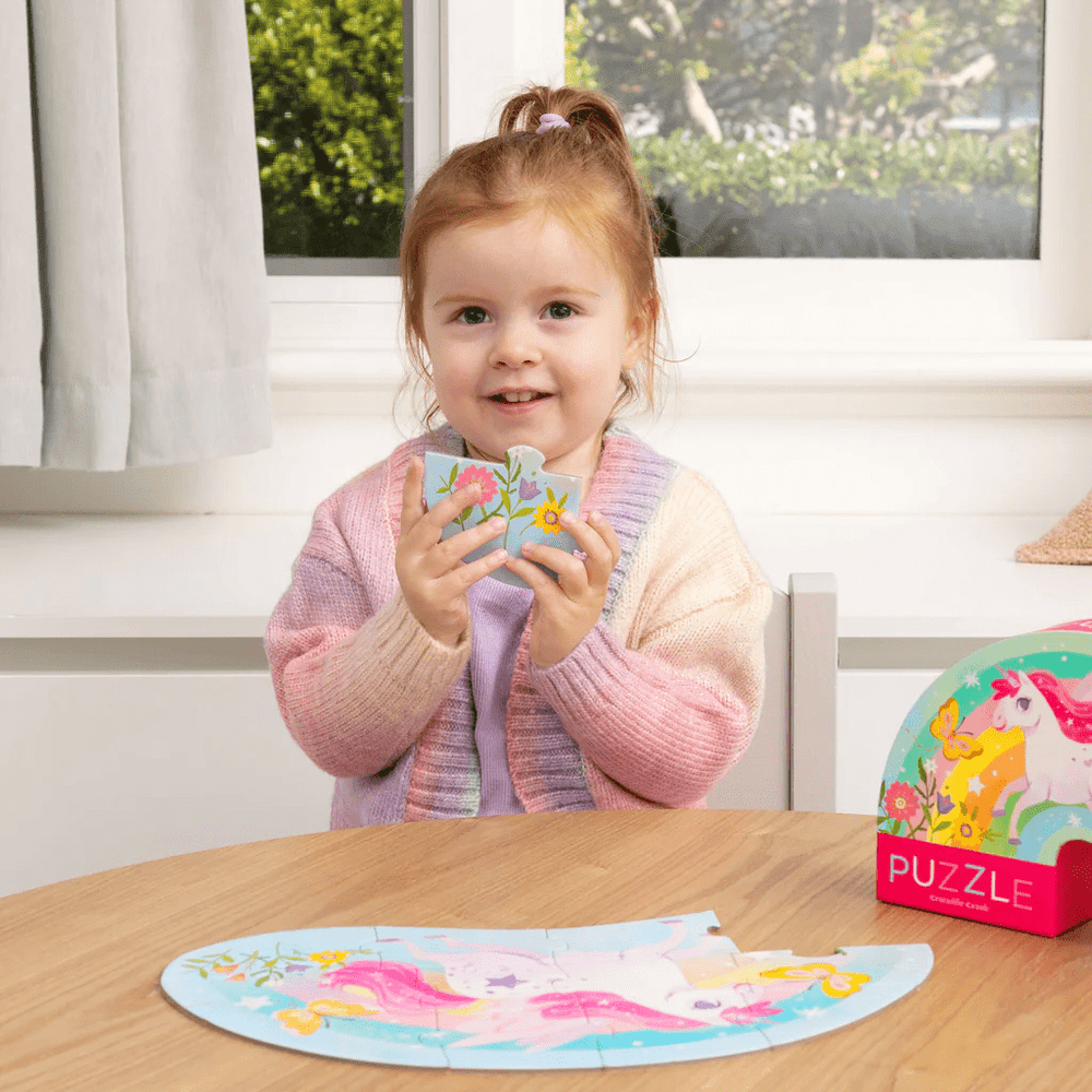 Crocodile Creek Mini Puzzle Unicorn 12 Parça Puzzle & BultakCrocodile Creek Crocodile Creek Mini Puzzle Unicorn 12 Parça Puzzle & BultakCrocodile Creek