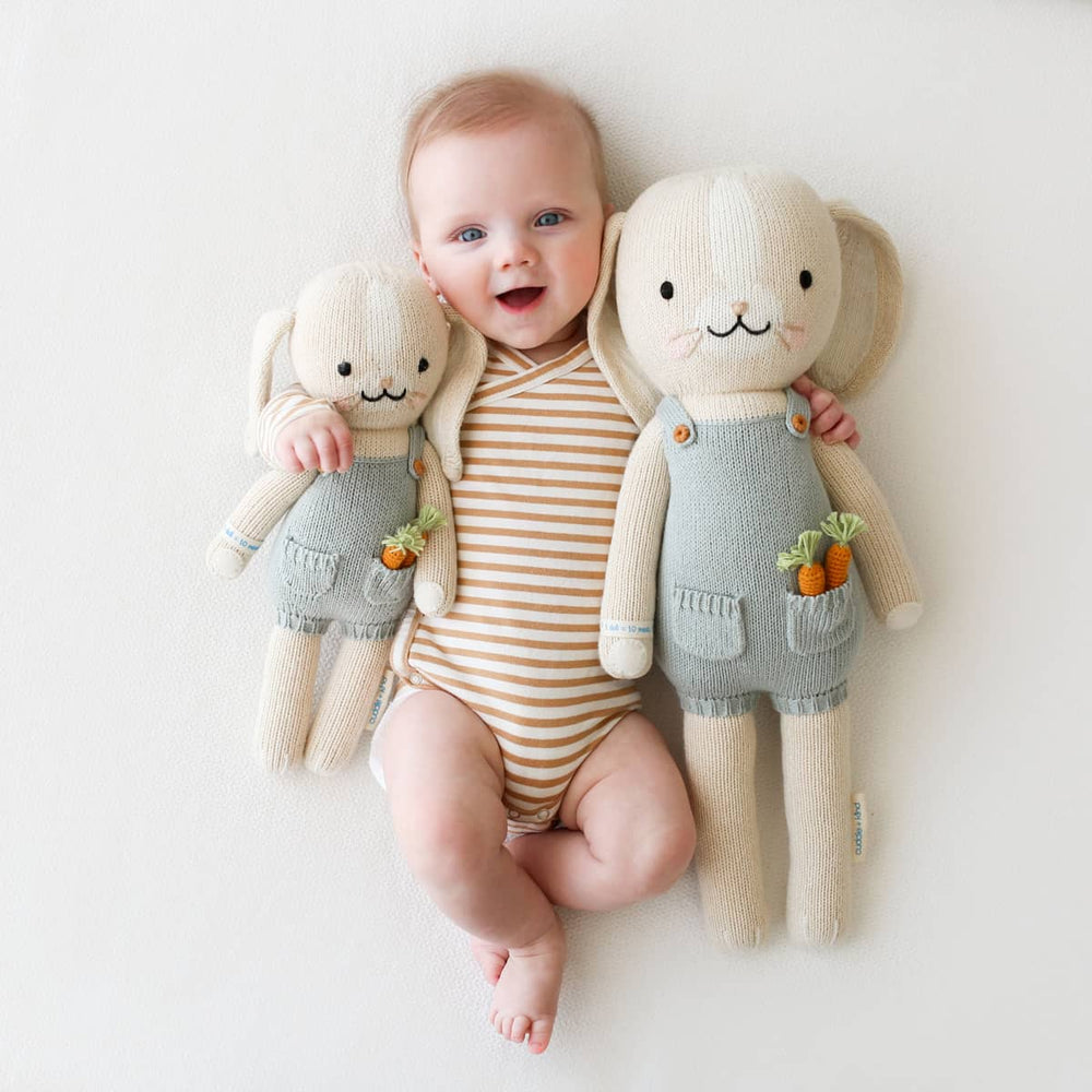 cuddle+kind Henry the bunny