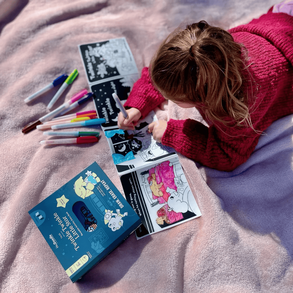 HeyDoodle Twinkle Twinkle Little Star Tales - Reusable Colouring Book