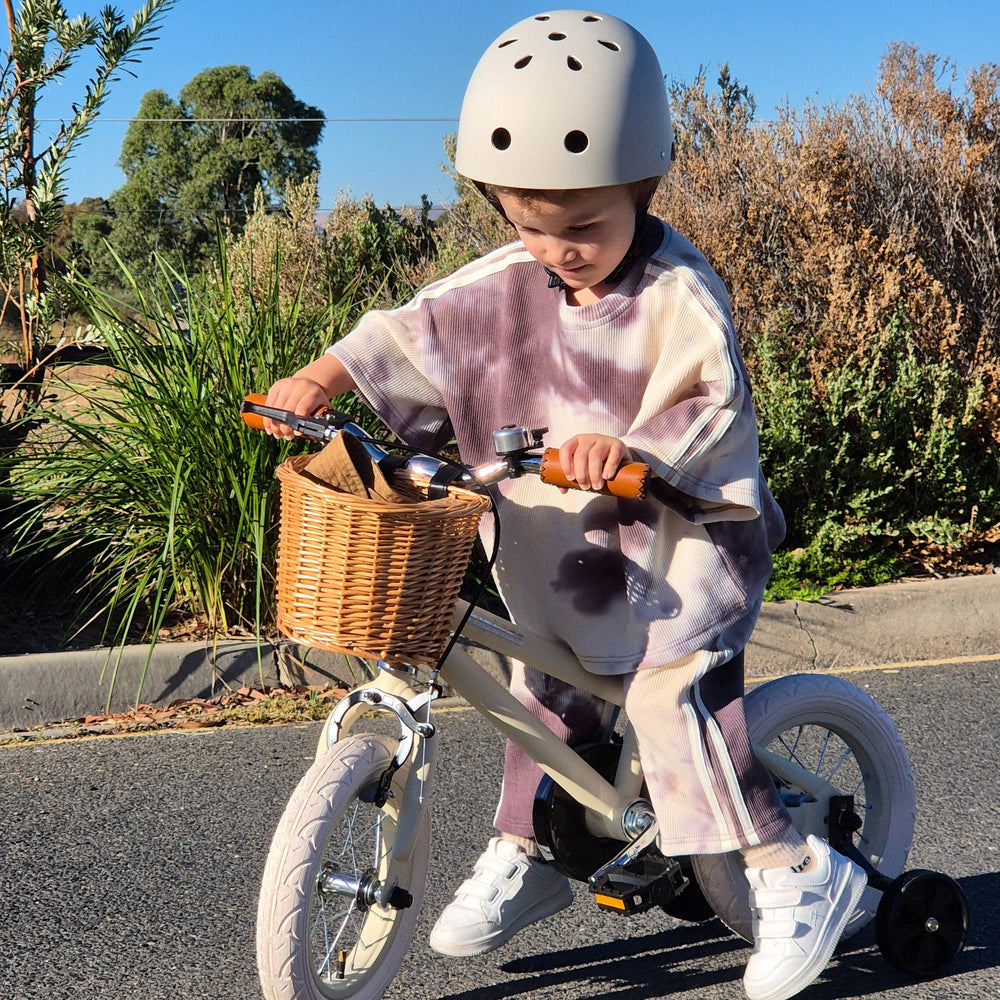 12 Inch Classic Pedal Bike with Wicker Basket Vintage White
