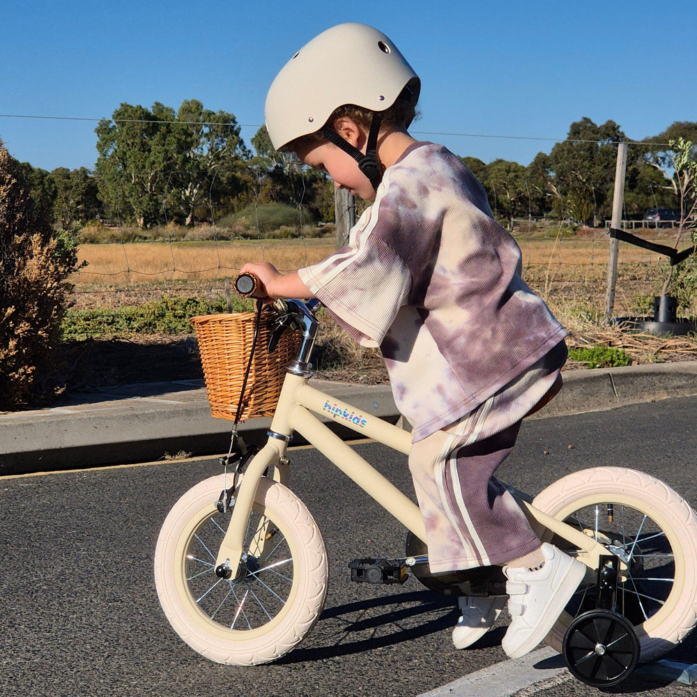 12 Inch Classic Pedal Bike with Wicker Basket Vintage White