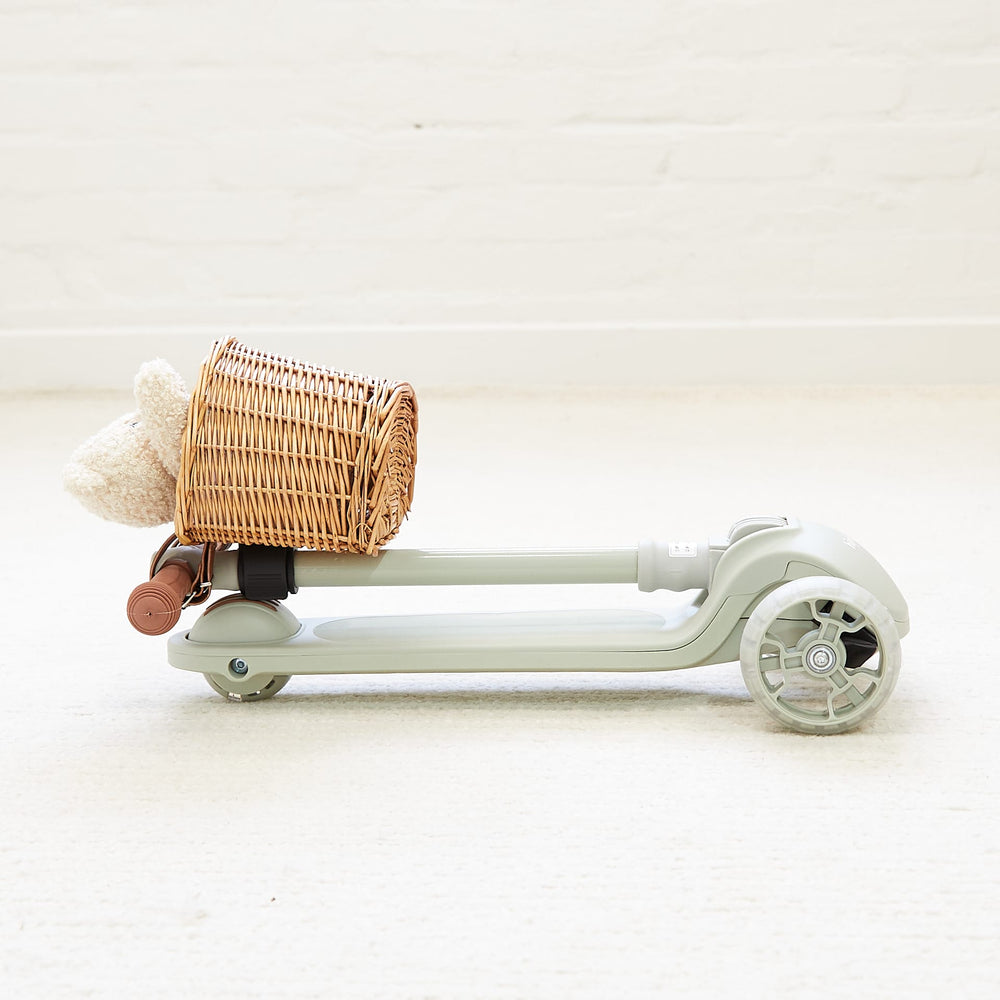 3 Wheel Scooter with Wicker Basket Sage