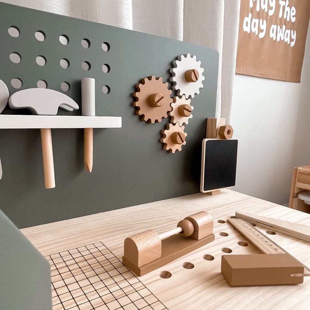 AXEL Tool Workbench & Tool Box with Tool Set