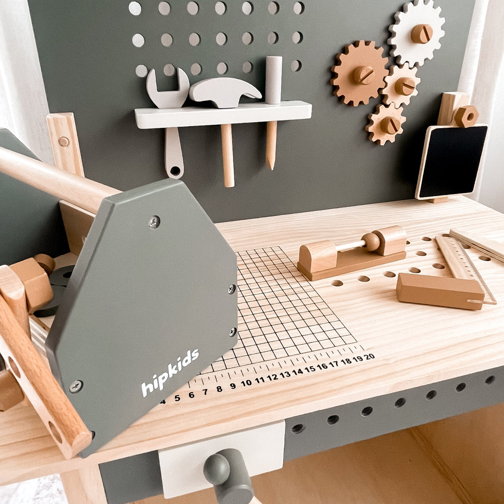 AXEL Tool Workbench & Tool Box with Tool Set