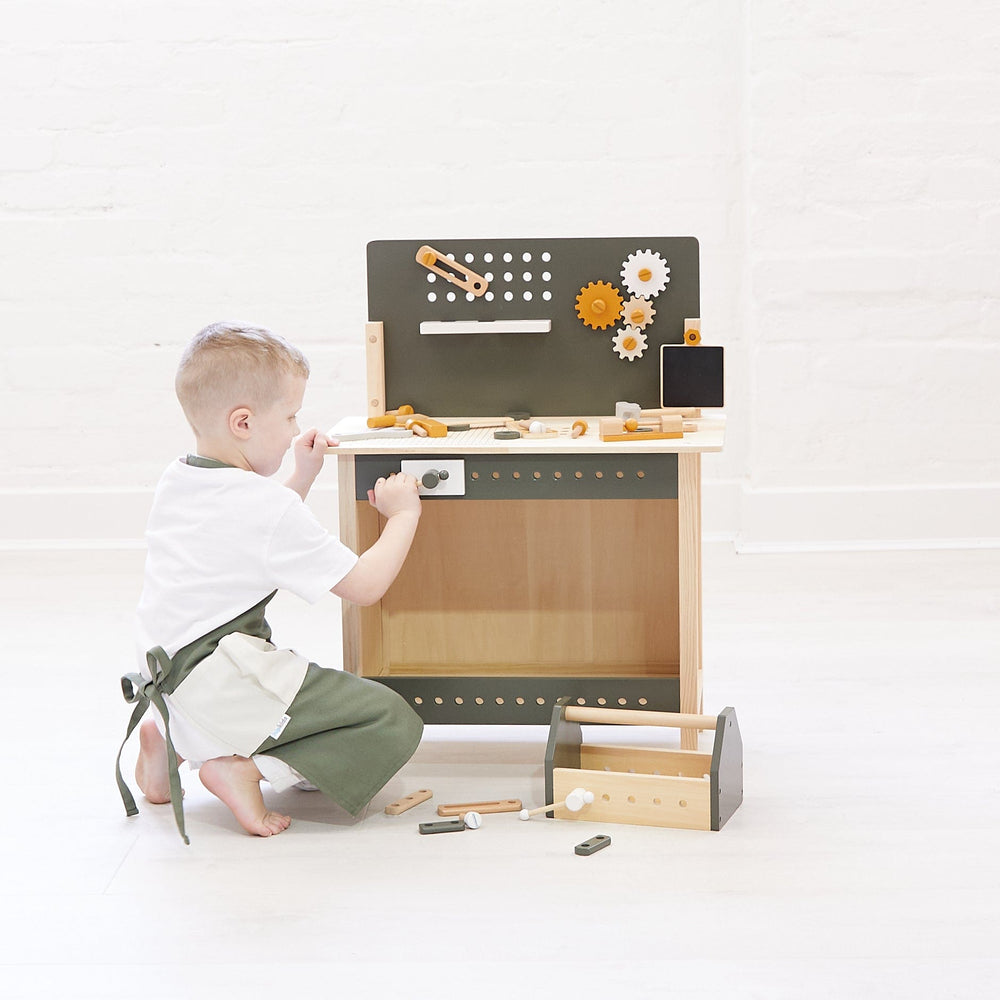 AXEL Tool Workbench & Tool Box with Tool Set