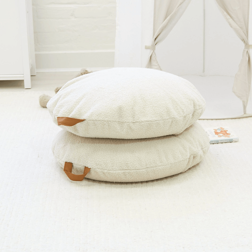 Circus Tent with 2pcs BAYLEY Teddy Boucle Cushion Bundle Nougat