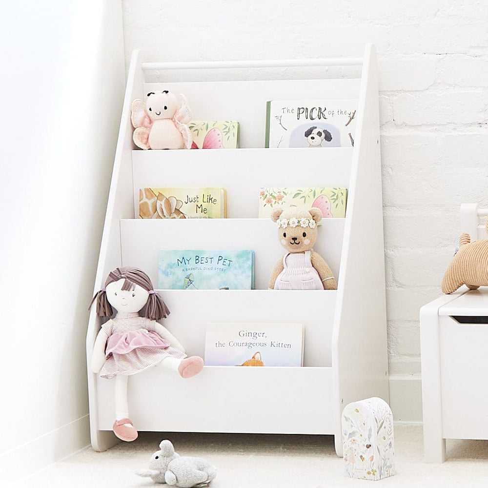 Clover Bookshelf