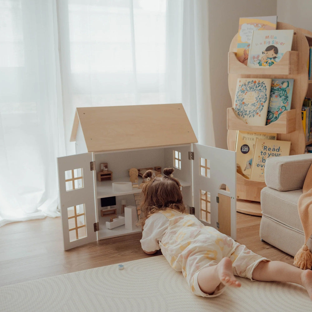 ELSA Doll House with Furniture & Doll Family Set