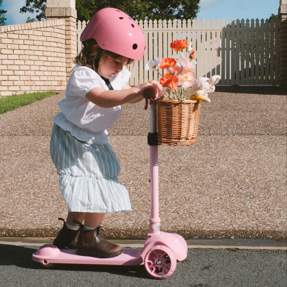 HipKids 3 Wheel Scooter w/ Wicker Basket Blush Pink