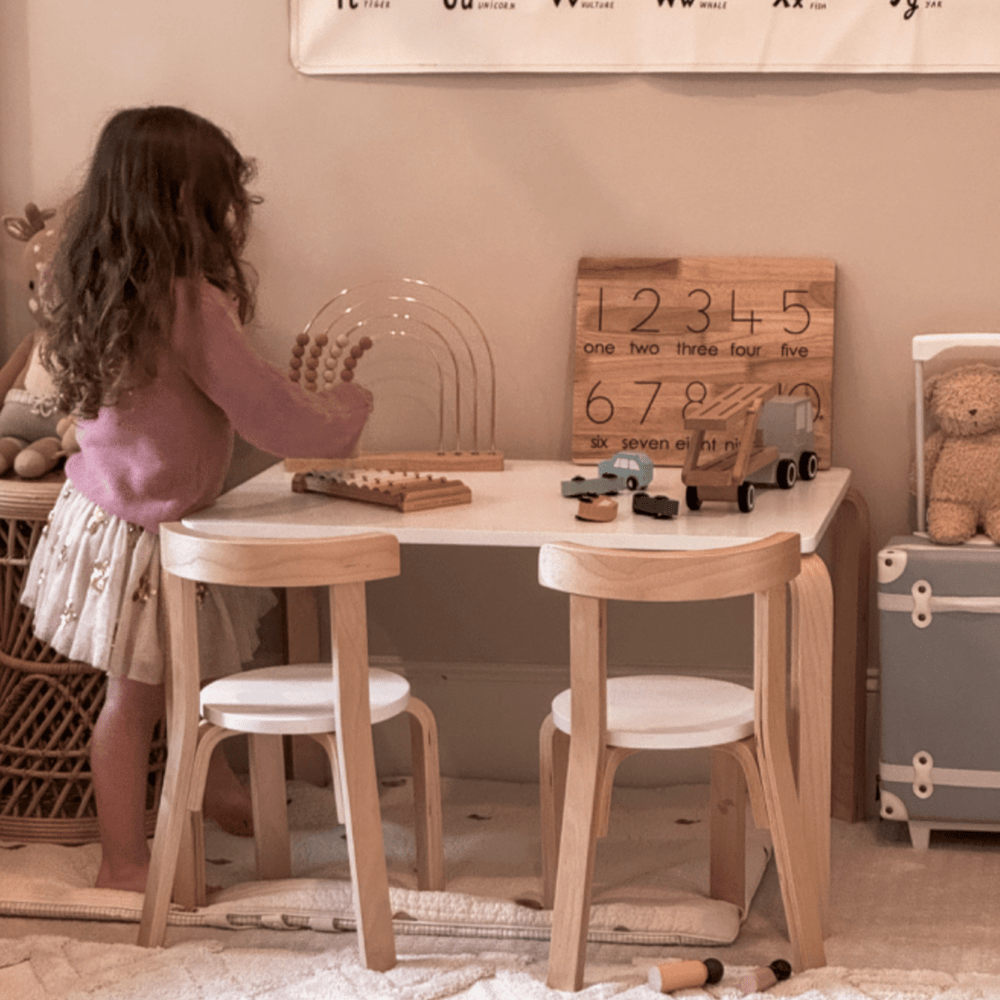 Jensen Table & 2 Chairs Set