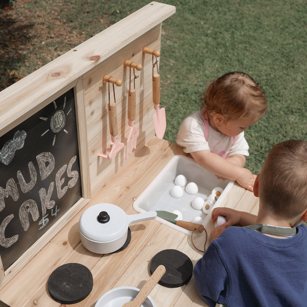 Outdoor Mud Kitchen