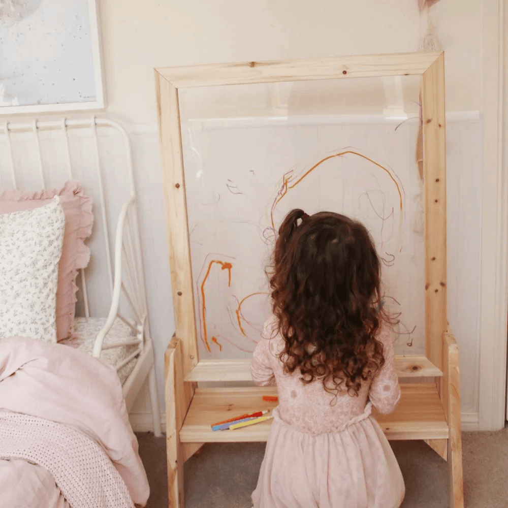 Perspex Easel Creative Bundle with Tiger Tribe Window Markers