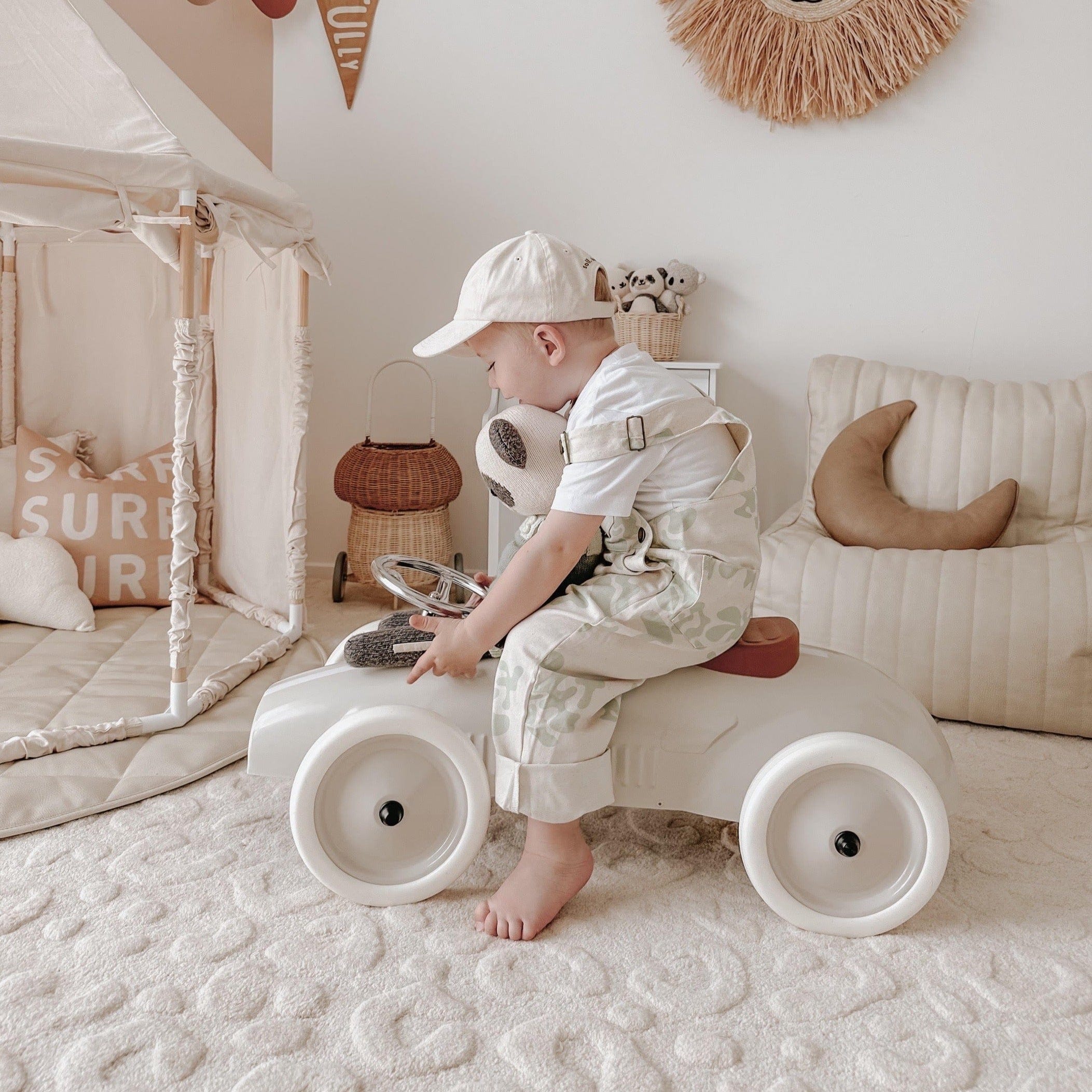 Kids Ride On Toys – Browse Trikes, Scooters, Bikes More – HipKids