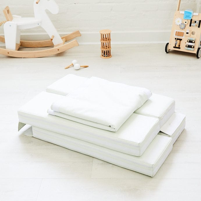 Square Ball Pit with 200 Balls