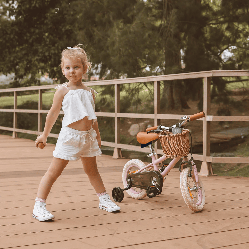 Steel Pedal Bike with Carry Strap Bundle