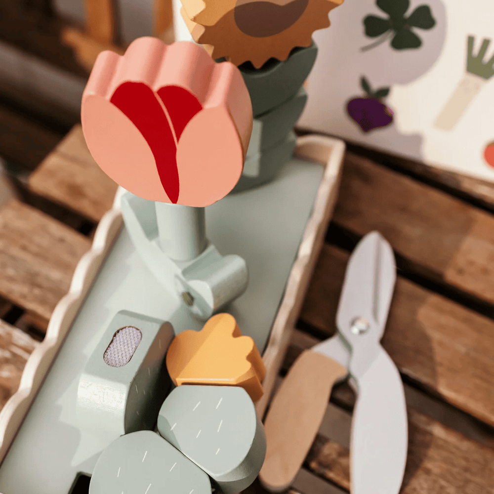 JaBaDaBaDo Stack & Cut Wooden Flower Set - Preorder