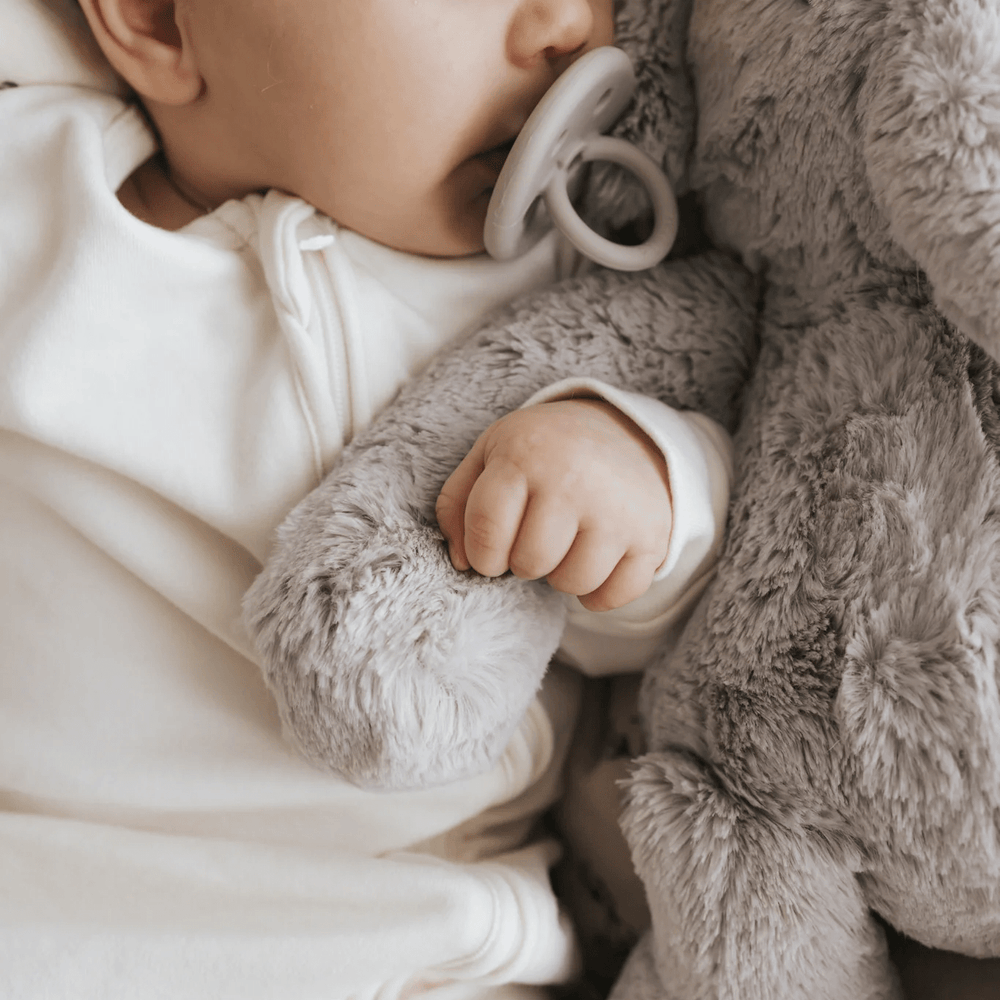 Snuggle Bunnies - Olive The Elephant