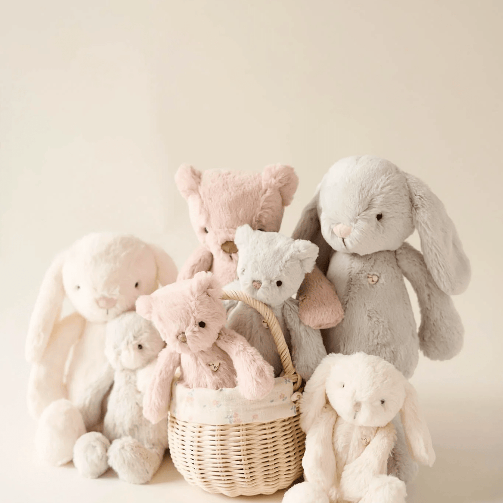 Snuggle Bunnies - Penelope the Bunny
Marshmallow