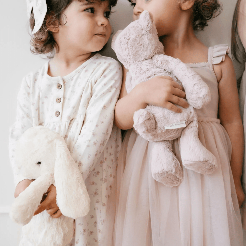 Snuggle Bunnies - Penelope the Bunny
Marshmallow