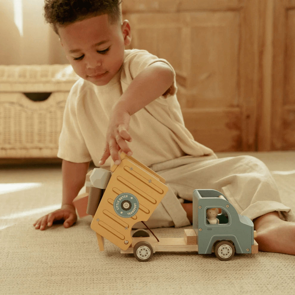 Little Dutch Garbage Truck w/ Peg Dolls