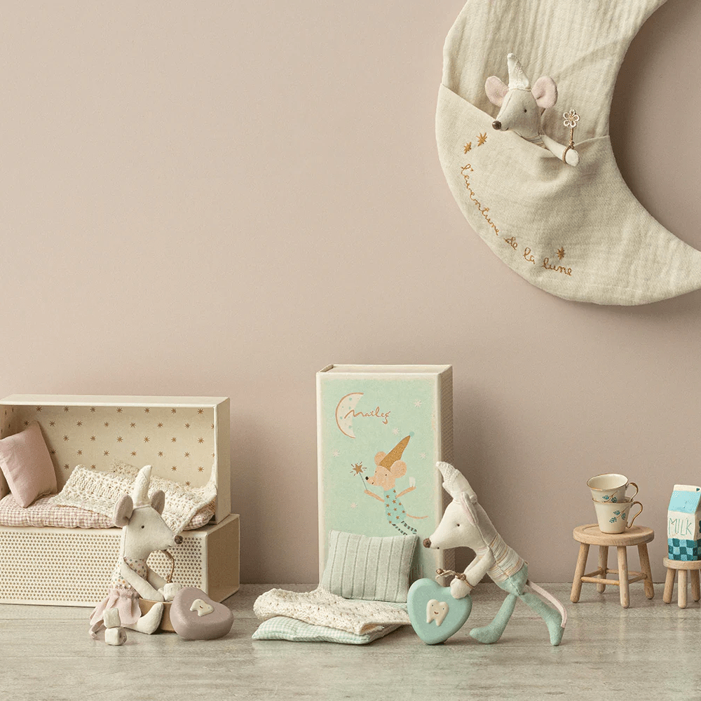 Tooth Fairy Mouse Little Sister in Box