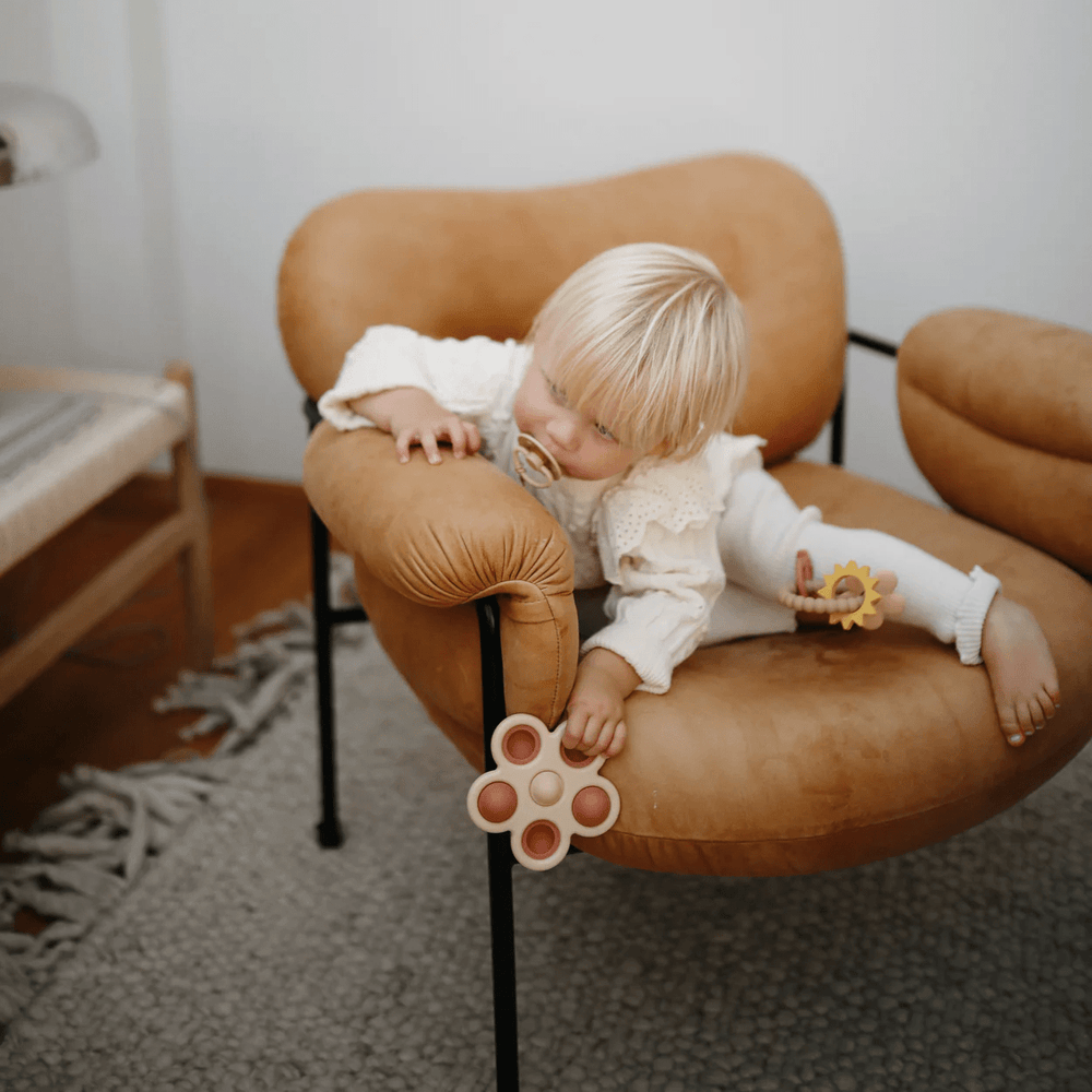 Mushie Flower Press Toy Blush