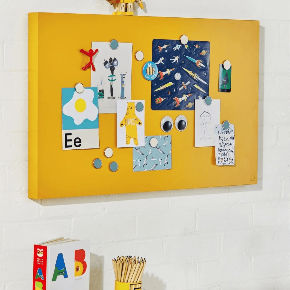 Mustard Made The Buttons - Chalk