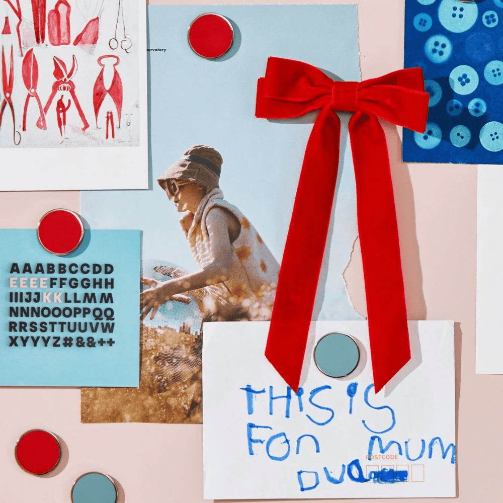 Mustard Made The Buttons - Poppy