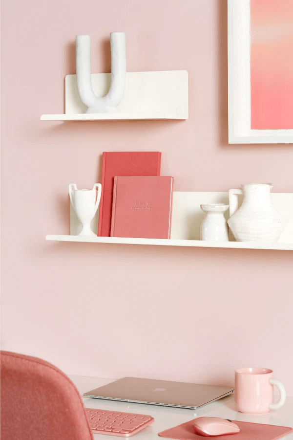 Mustard Made The Ledge Large Chalk