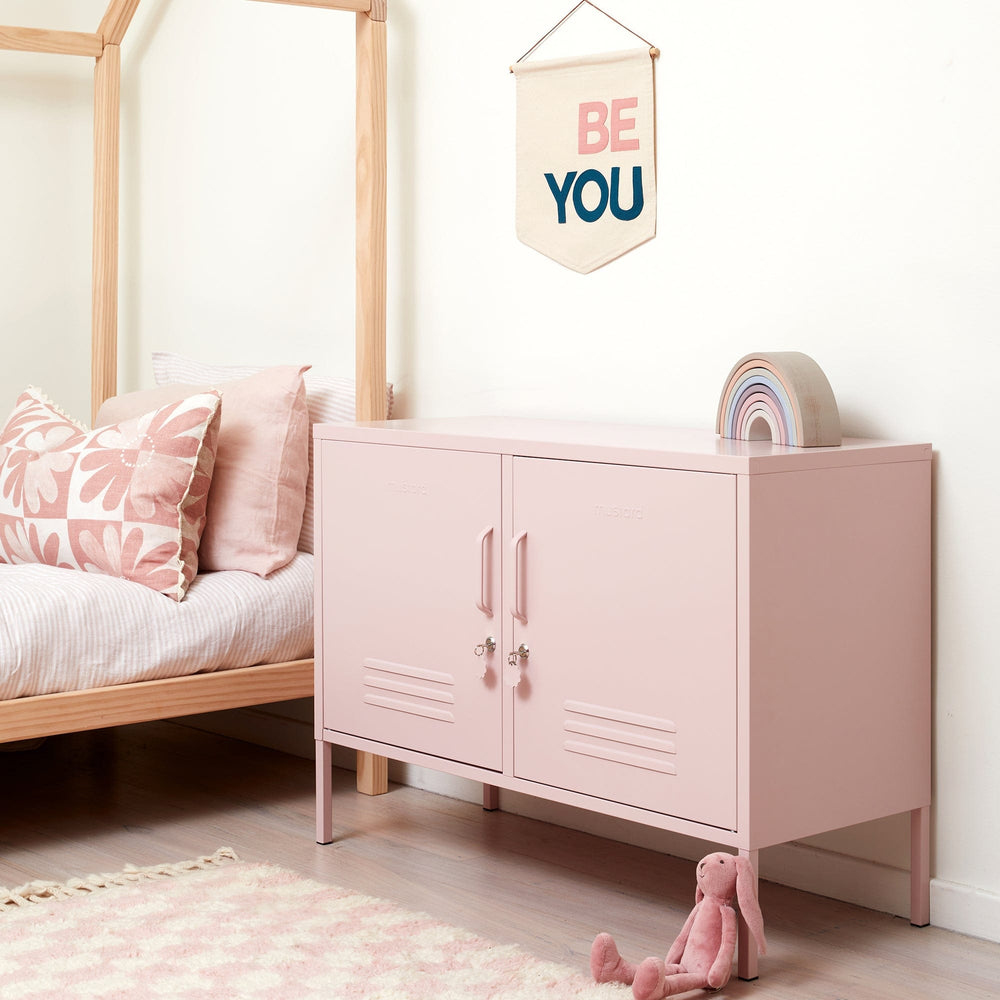 Mustard Made The Lowdown Blush