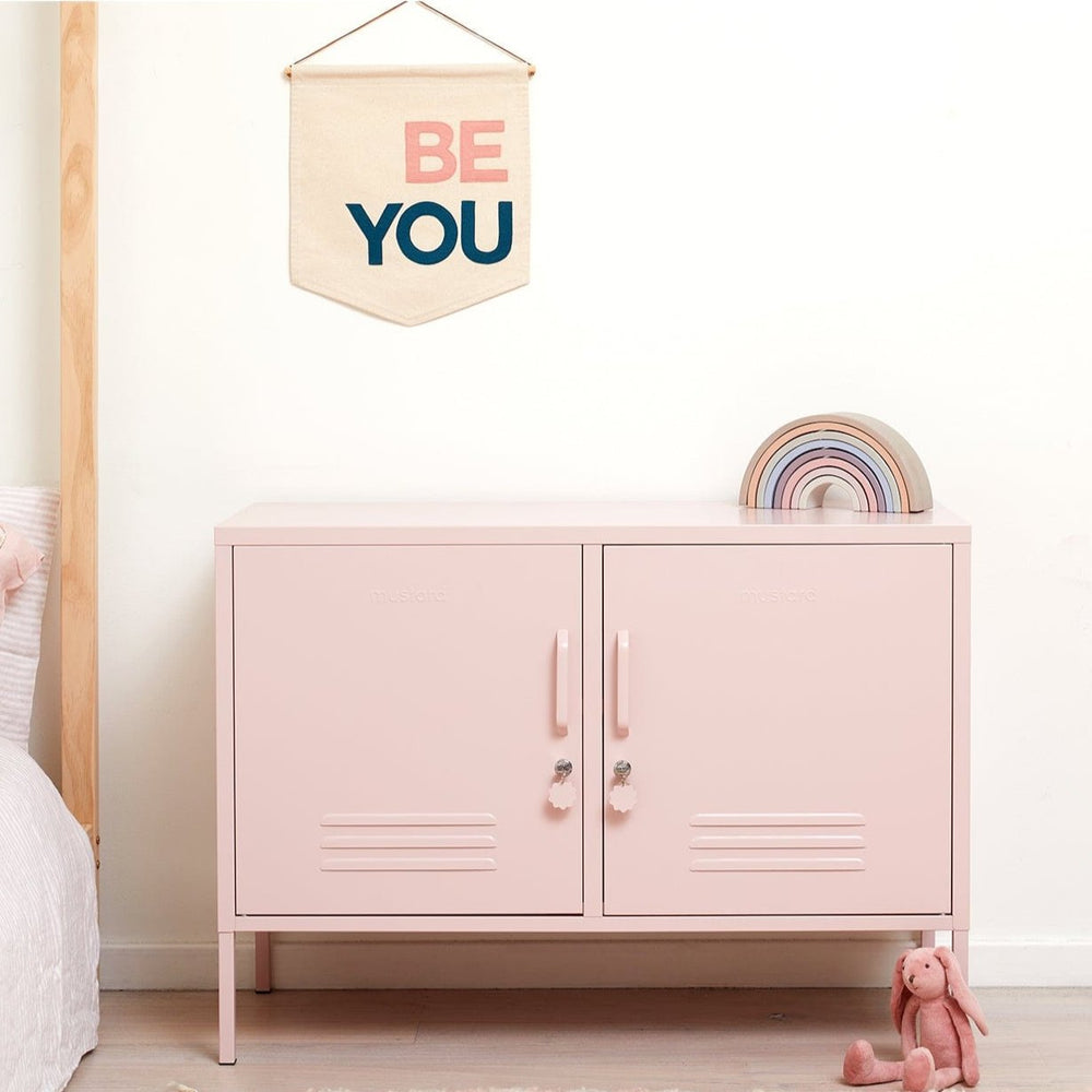 Mustard Made The Lowdown Blush