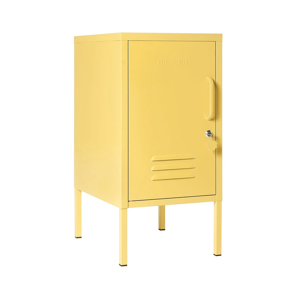 Mustard Made The Shorty to the Left Butter