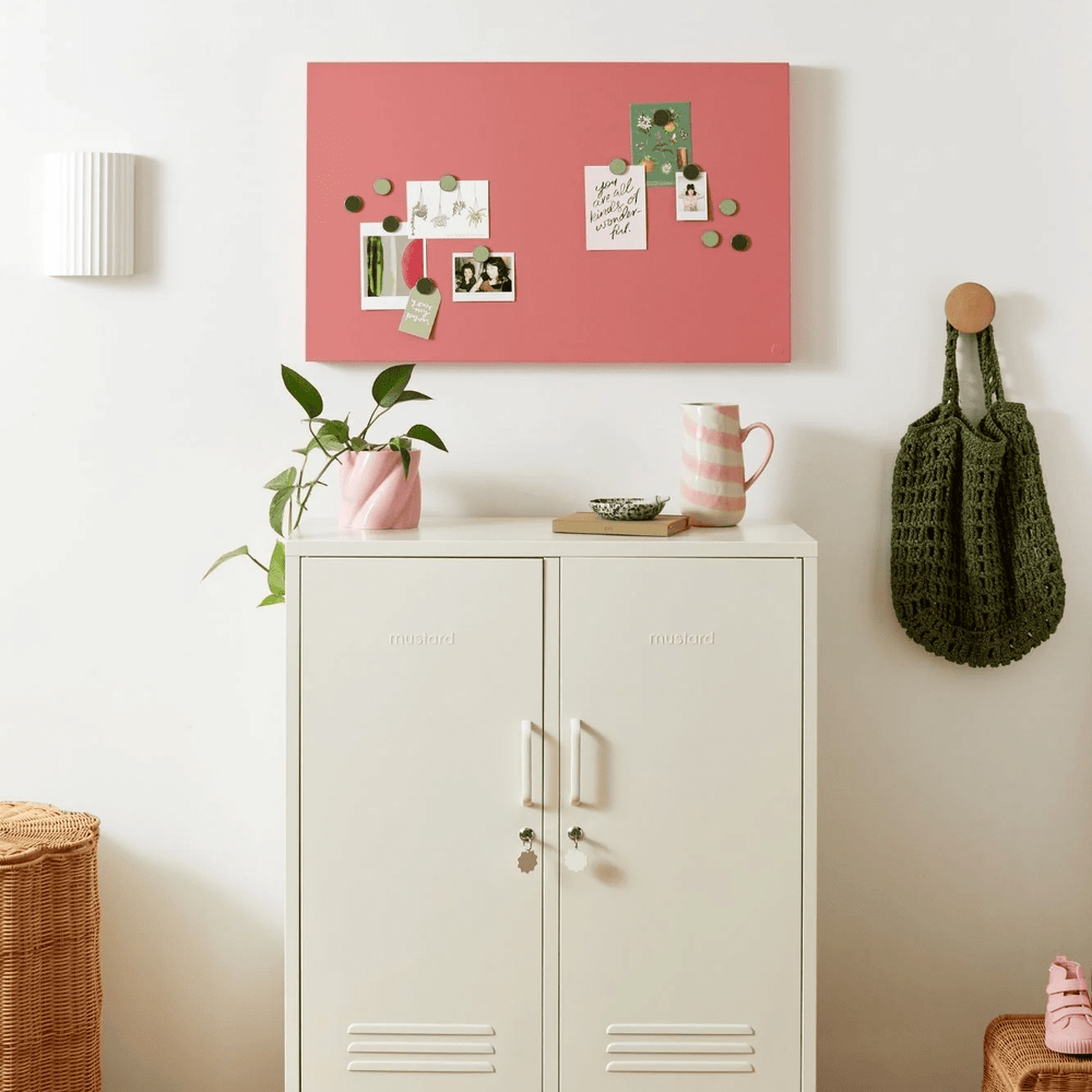 Mustard Made The Storyboard - Berry