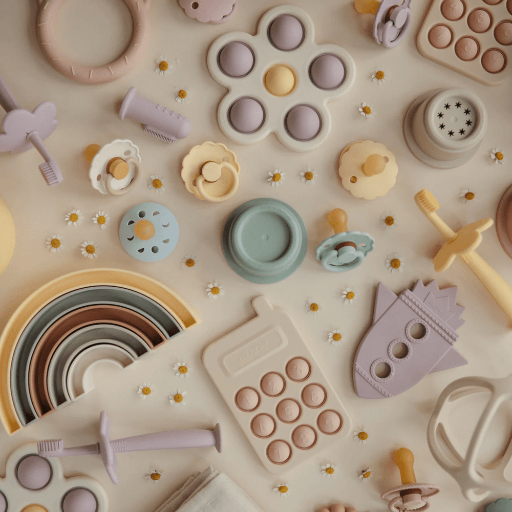 Mushie Phone Press Toy Blush Pink