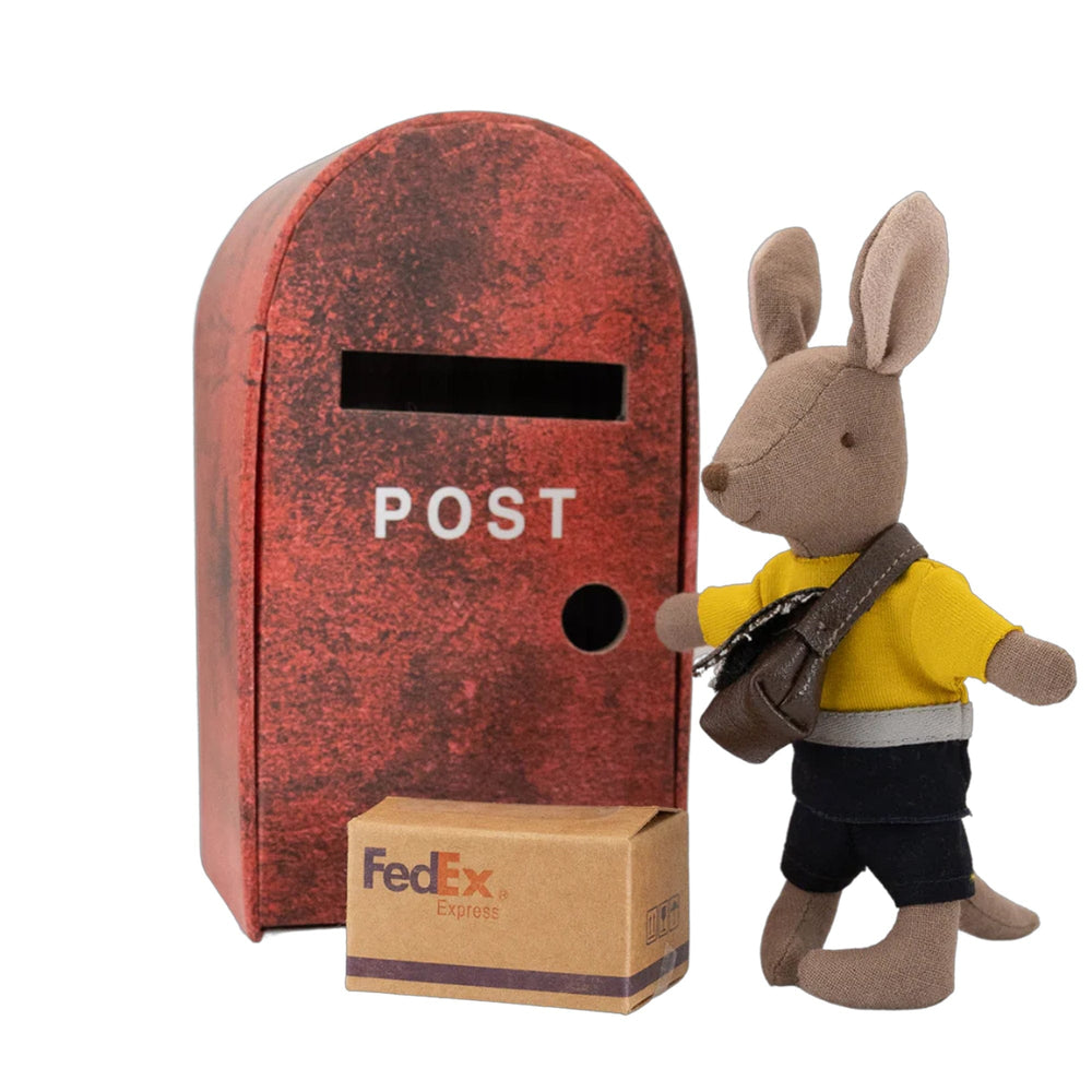 Rugaroo The Postie