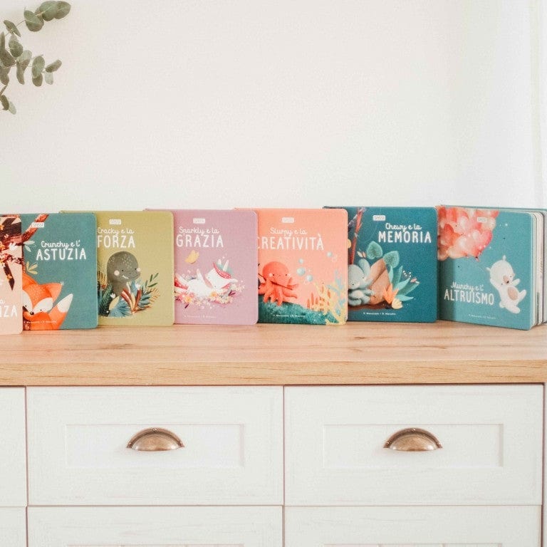 Sassi Board Book - Munchy's Generosity