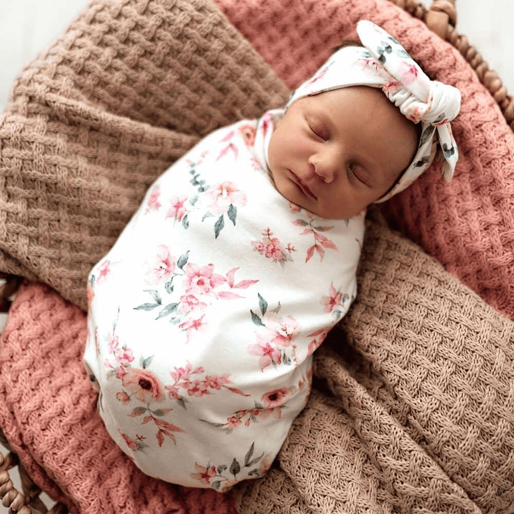 Snuggle Hunny Camille Organic Snuggle Swaddle &  Topknot Set