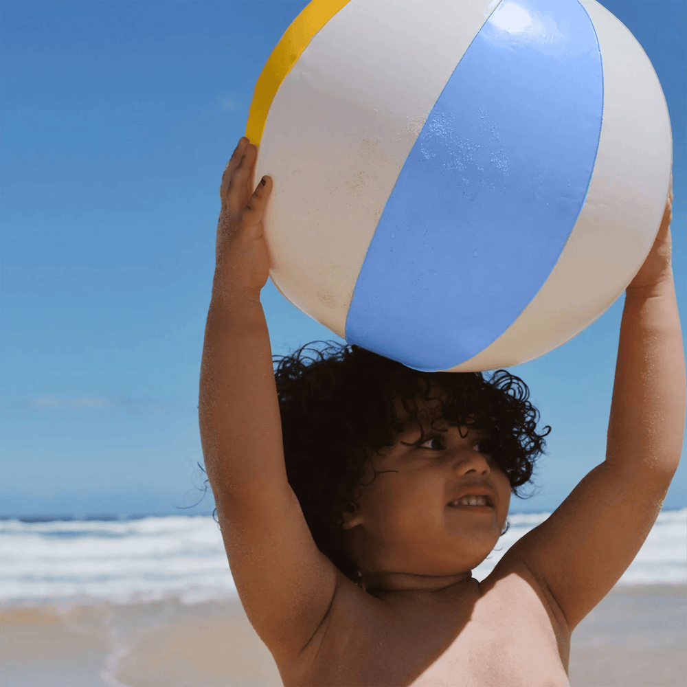 SUNNYLiFE Inflatable Beach Ball Wild Multi