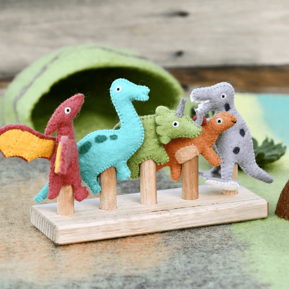 Tara Treasures Dinosaur Finger Puppets Set