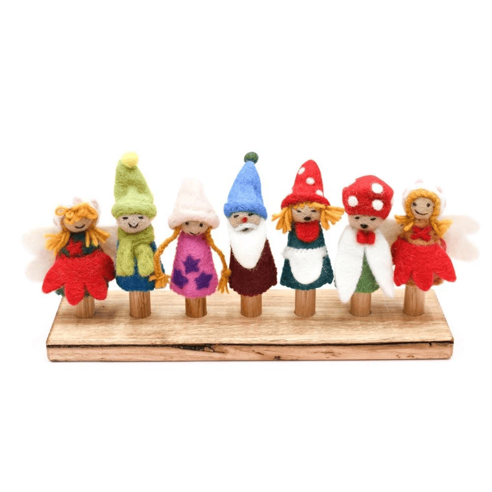 Tara Treasures Fairies & Gnomes Finger Puppet Set
