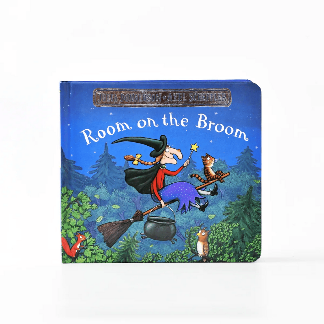 Tara Treasures Room On The Broom, Book by Julia Donaldson and Axel Scheffler
