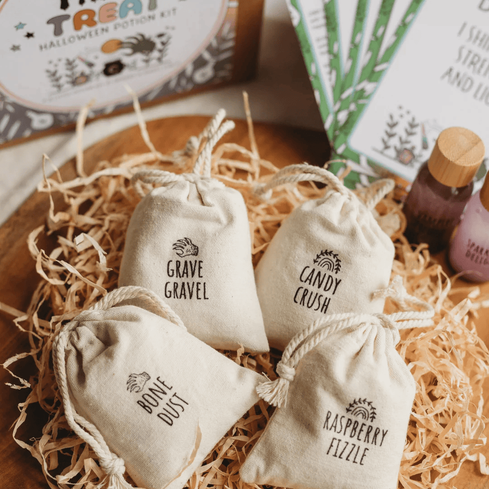 Trick or Treat Halloween Potion Kit