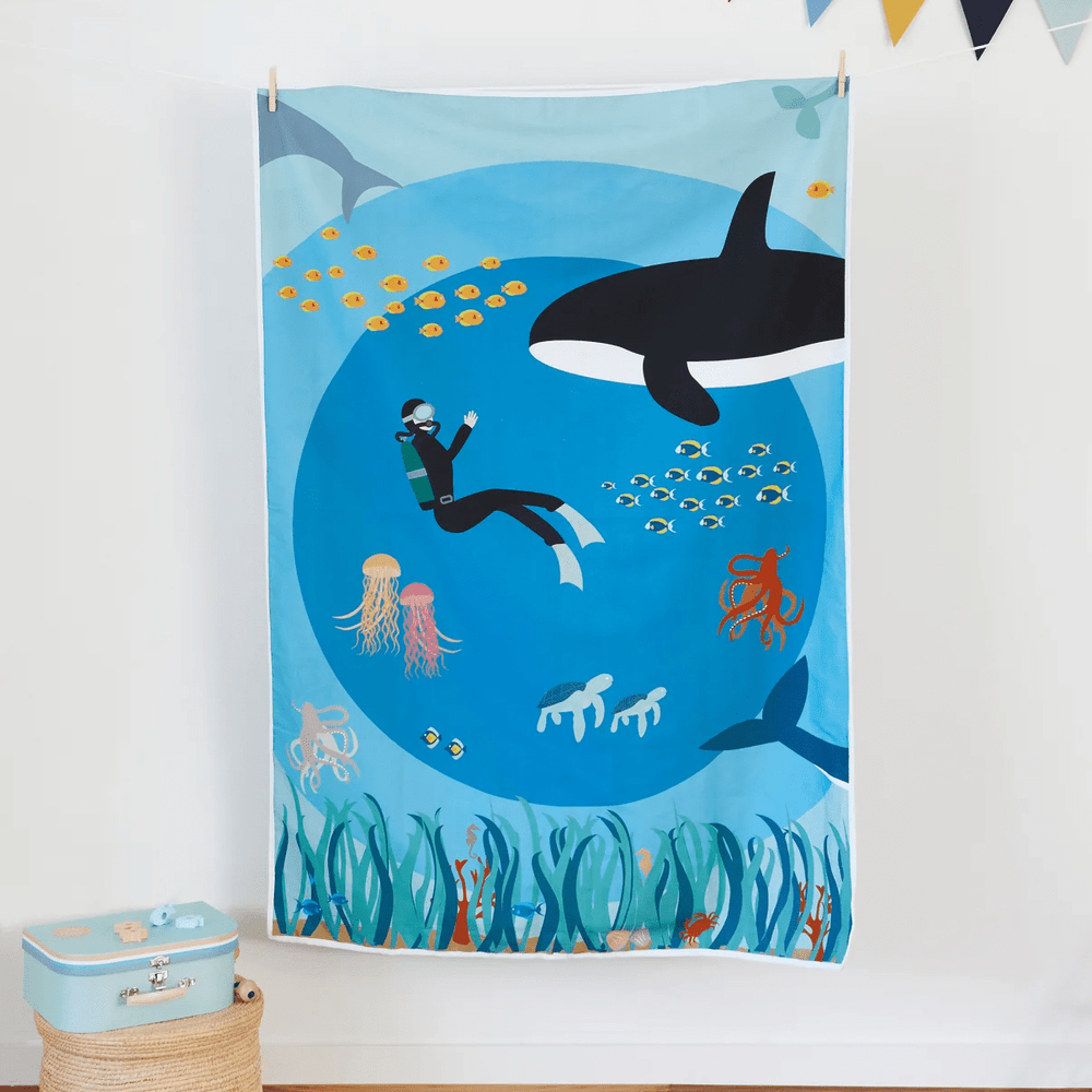 The Wonderful Little Suitcase Ocean Lover Playmat