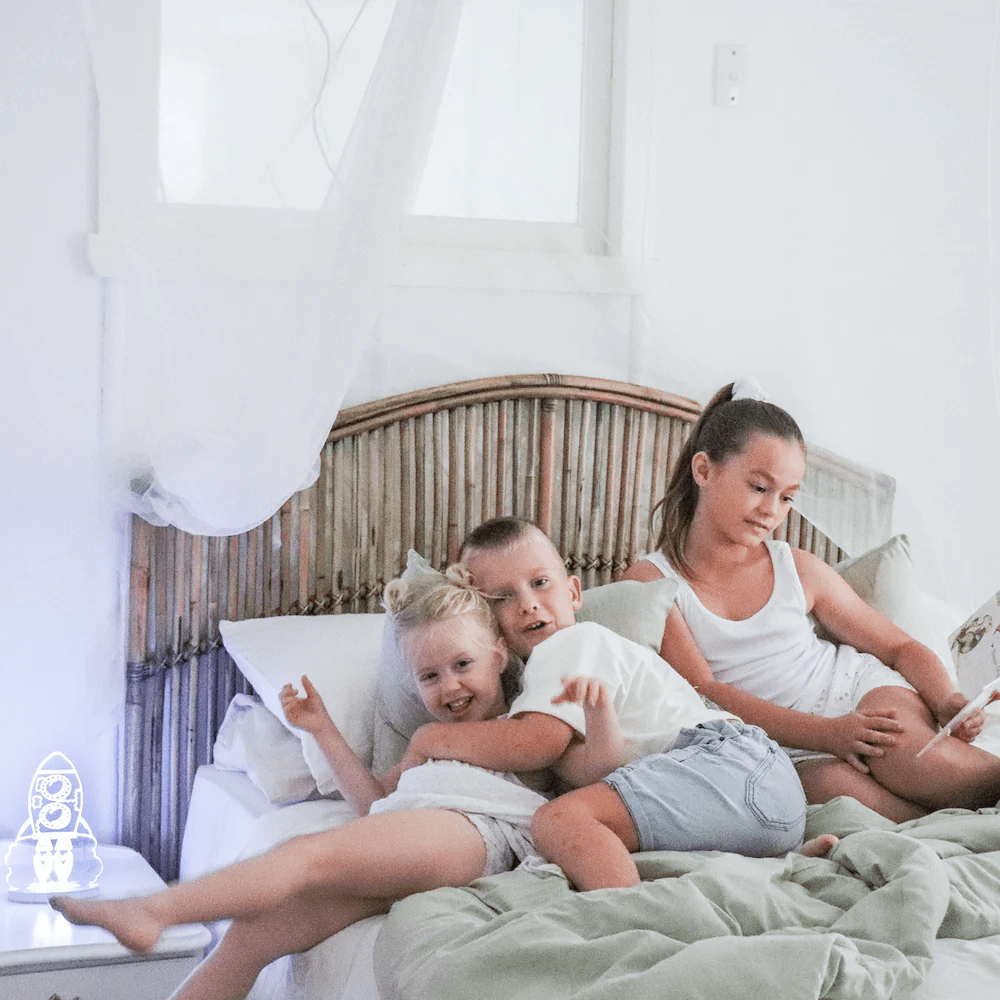 Duski Dream Light LED Night Light - Rocket - PLUG IN